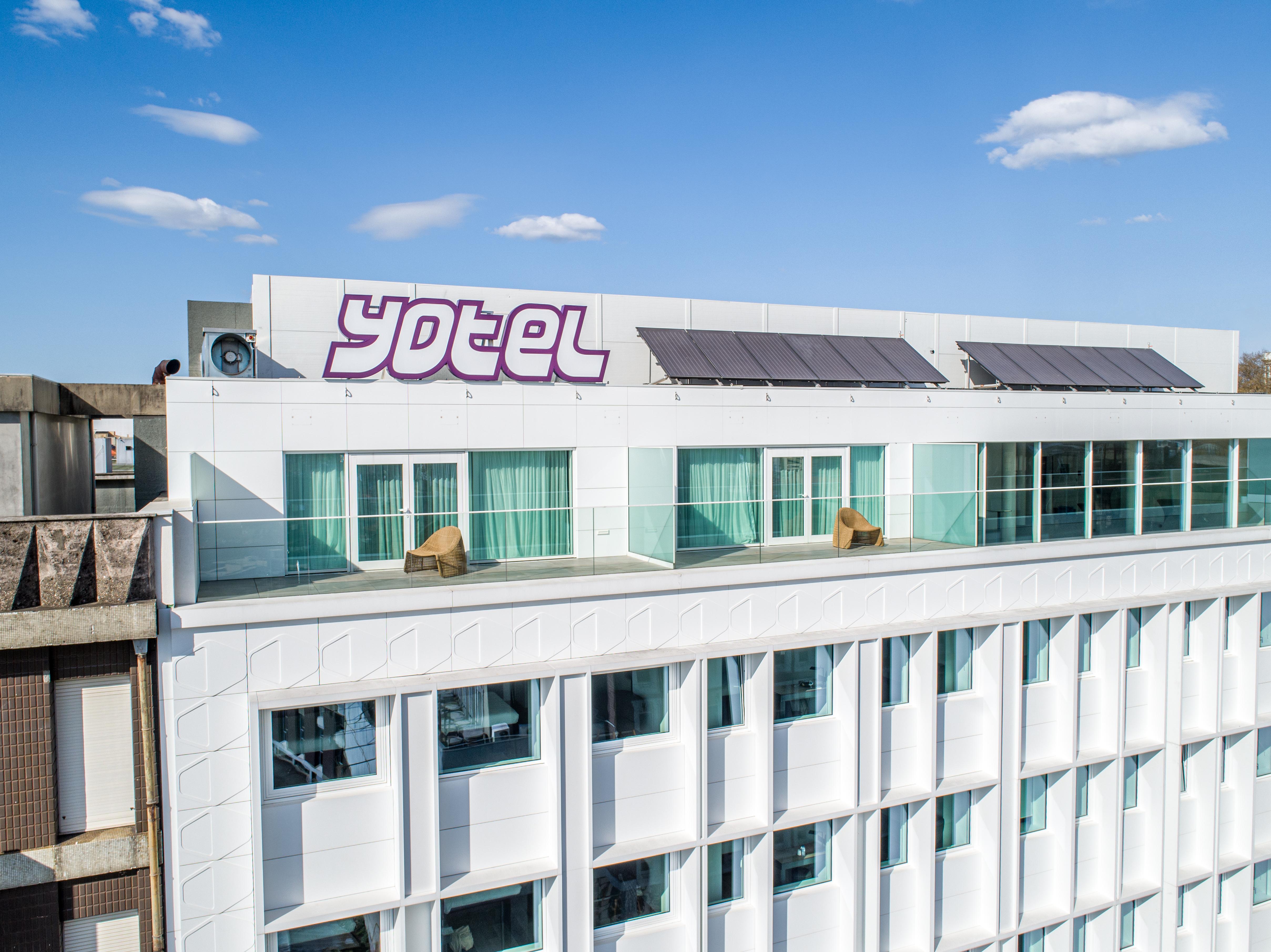 YOTEL Porto Centro Esterno foto